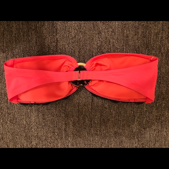 Victoria’s Secret orange top and bottoms bikini - Picture 7 of 8